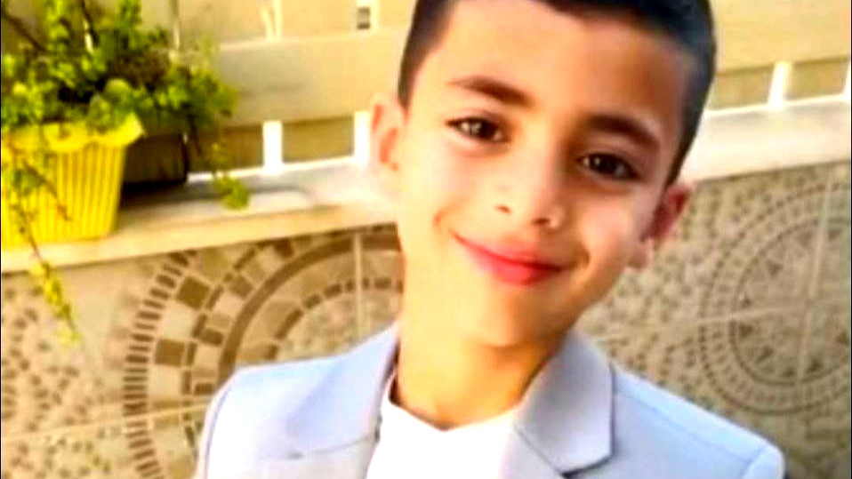 مصرع الطفل طه إياد زيدان (7 سنوات) متأثرًَا بجروحه الحرجة إثر تعرّضه للدهس في بلدة كفرمندا