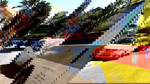 إصابة عامل (55 عامًا) بجراح متوسطة جرّاء سقوطه عن ارتفاع 4 أمتار في منطقة مفتوحة بالقرب من عين كنيا