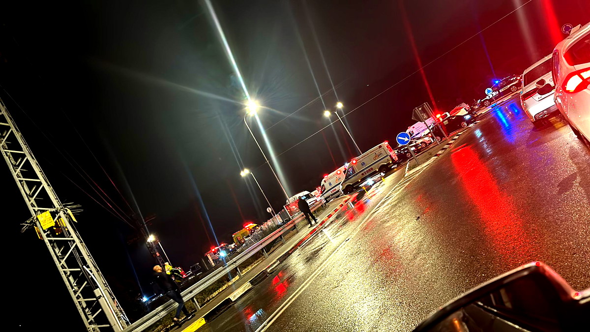 إصابة متوسطة لشاب (25 عامًا) وآخر بجراح طفيفة جرّاء حادث طرق وقع على مفترق شعب