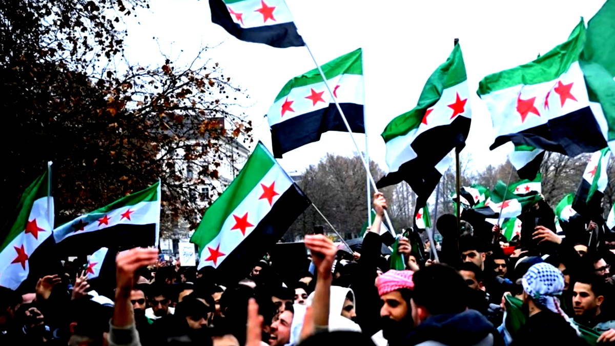 الخارجية السورية تحذر إيران من التدخل في شؤونها الداخلية وتؤكد على ضرورة احترام سيادتها وسلامتها