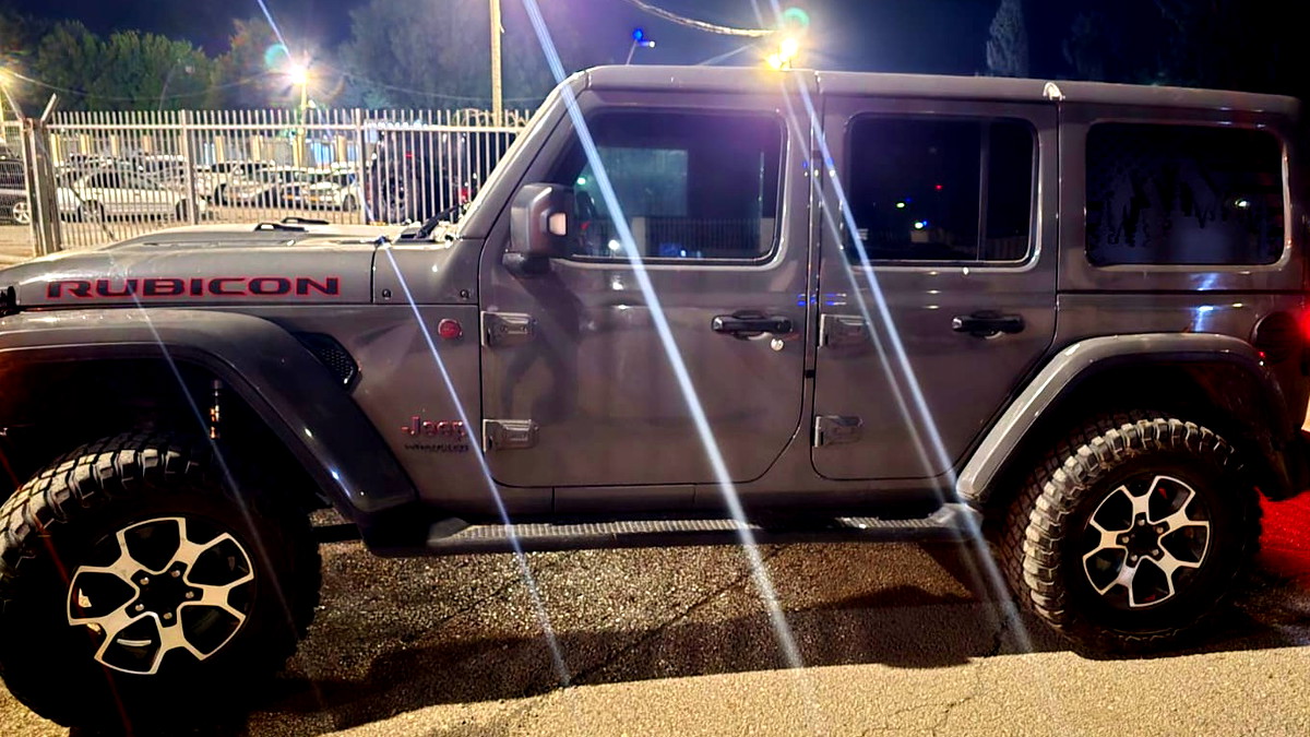 الزرازير: ضبط مركبة مصفحة وكمية كبيرة من المخدرات خلال تفتيش للشرطة