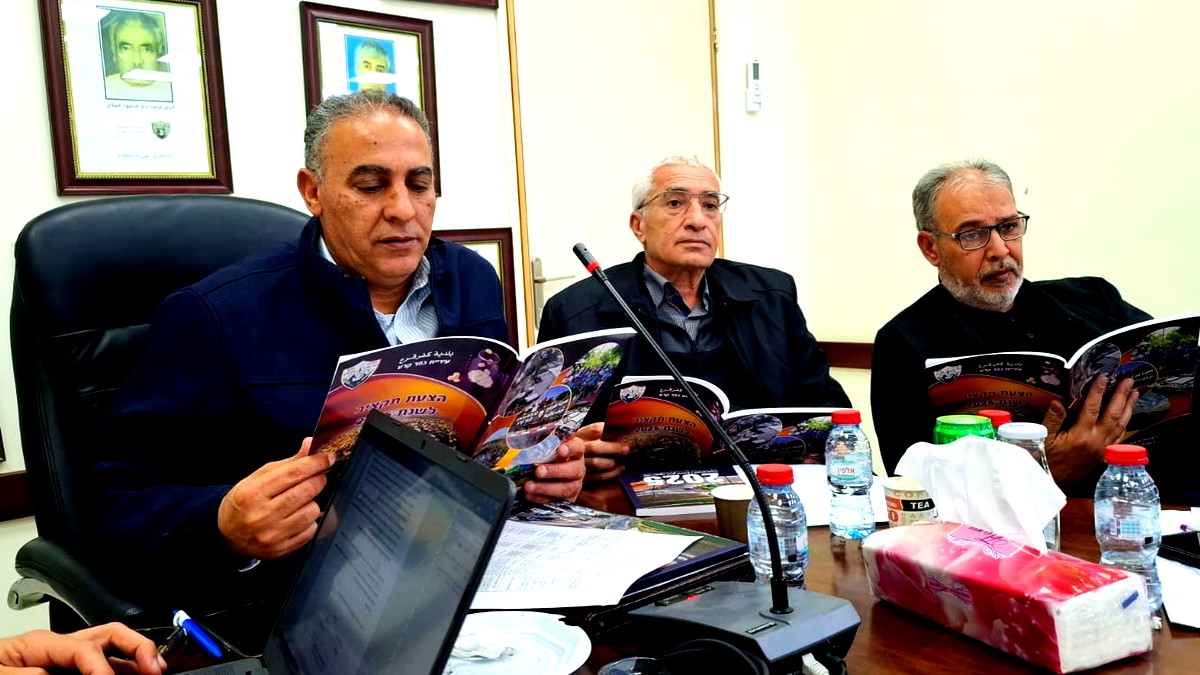 بلدية كفرقرع تصادق على ميزانية 2025 بمبلغ 173 مليون شيكل