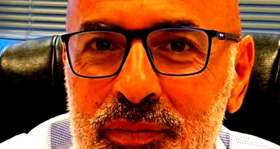 علمانية إقصائية وصائية!