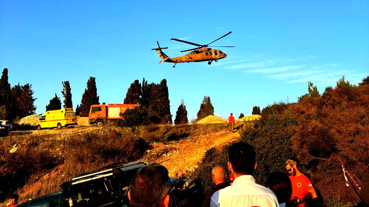 منطقة الكرمل: اصابة رجل (45 عامًا) بجراح خطيرة اثر سقوطه في حفرة 