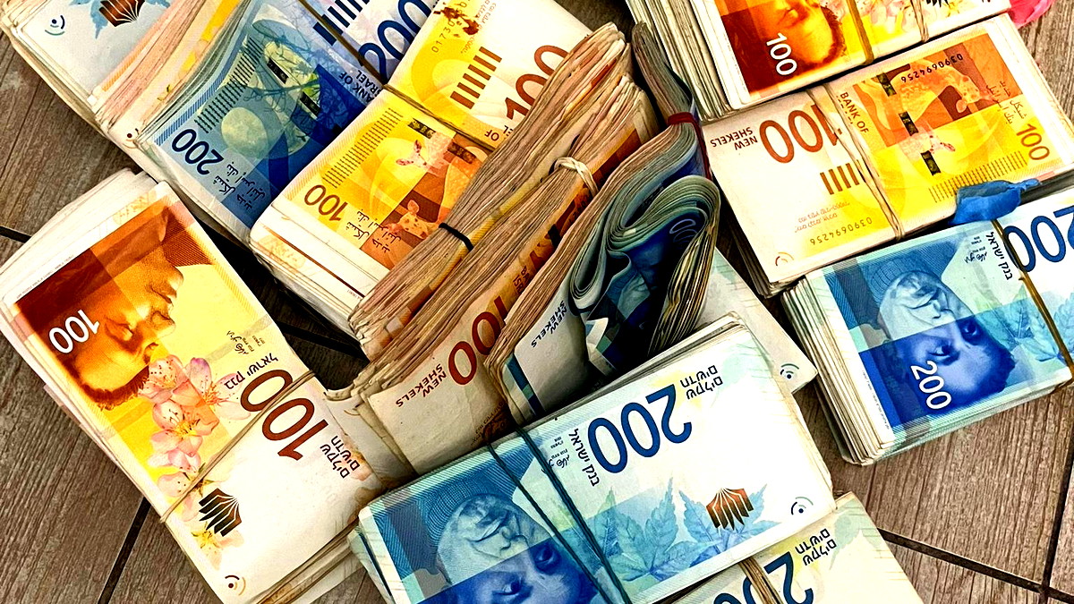 أكثر من عام على الحرب.. الإسرائيلييون يواجهون ارتفاعًا في تكاليف المعيشة