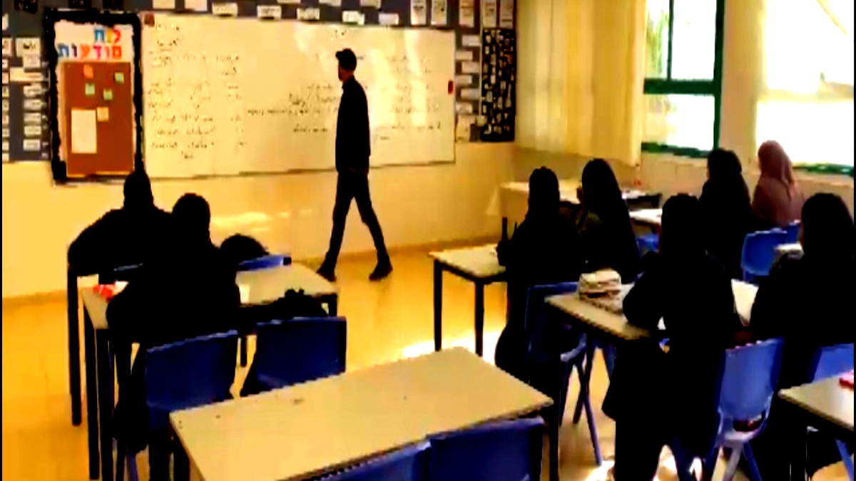 النقب: مدرسة أورط أبو تلول الثانوية تفوز بجائزة التربية والتعليم في لواء الجنوب