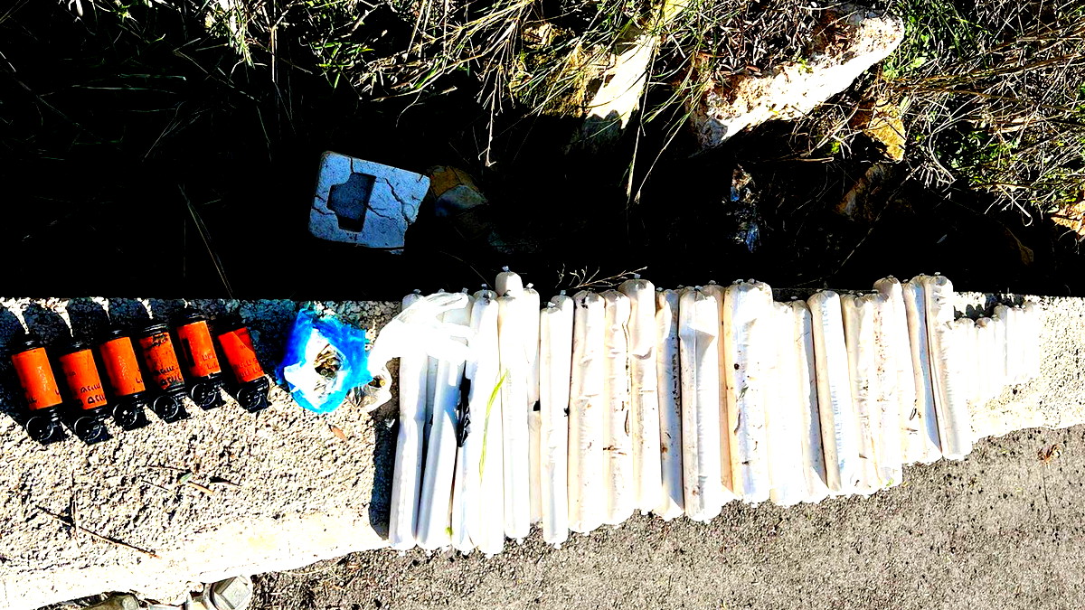 ساجور: ضبط كمية كبيرة من الوسائل القتالية في كرم زيتون