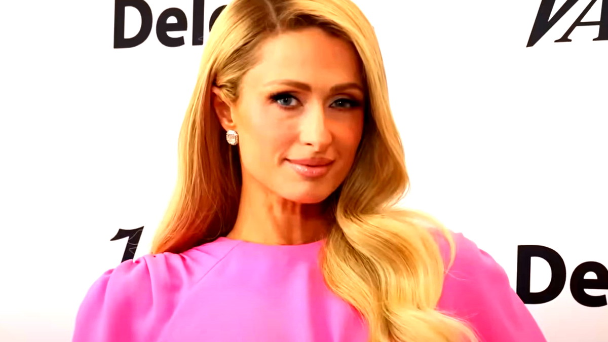 مشاهير هوليوود يتعرضون لخسائر كبيرة في حرائق كاليفورنيا... بينهم باريس هيلتون