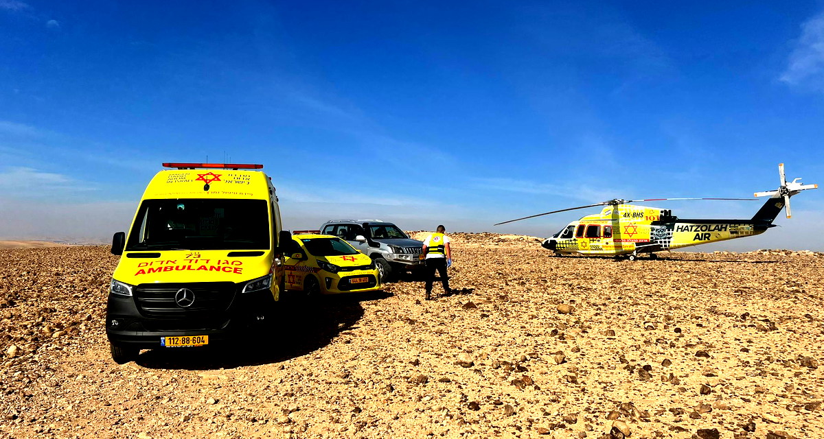 إصابة رجل (65 عامًا) بجراح متوسطة بعد انزلاقه خلال رحلة في منطقة مفتوحة بالقرب من عراد 