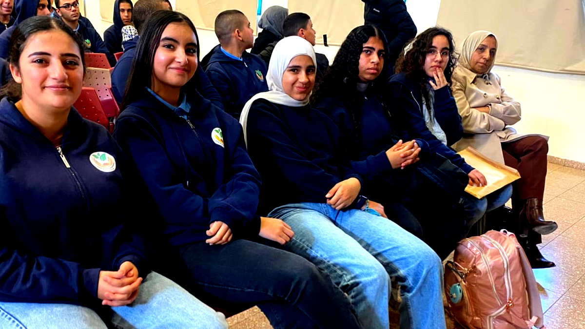 فعالية توعوية مميزة حول الحذر على الطرقات والسياقة الآمنة  بمشاركة رامي غضبان