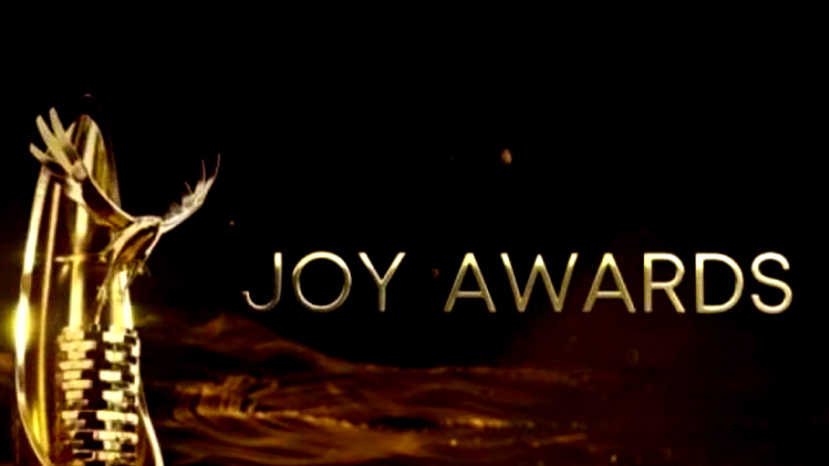 نجوم الفن يتوافدون إلى الرياض لحضور حفل "جوي أووردز 2025" ضمن موسم الرياض