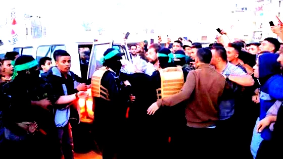 هيئة شؤون الأسرى: 1737 أسيرًا فلسطينيًا سيتم الإفراج عنهم في المرحلة الأولى من اتفاق تبادل الأسرى