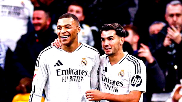 ريال مدريد يدمر لاس بالماس ويسثتمر الهدايا لتصدر الليغا