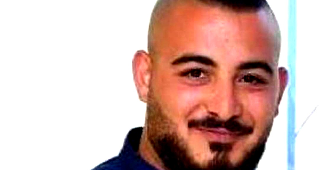 وفاة الشاب علي شلبي (28 عامًا) من اكسال اثر نوبة قلبية حادة 