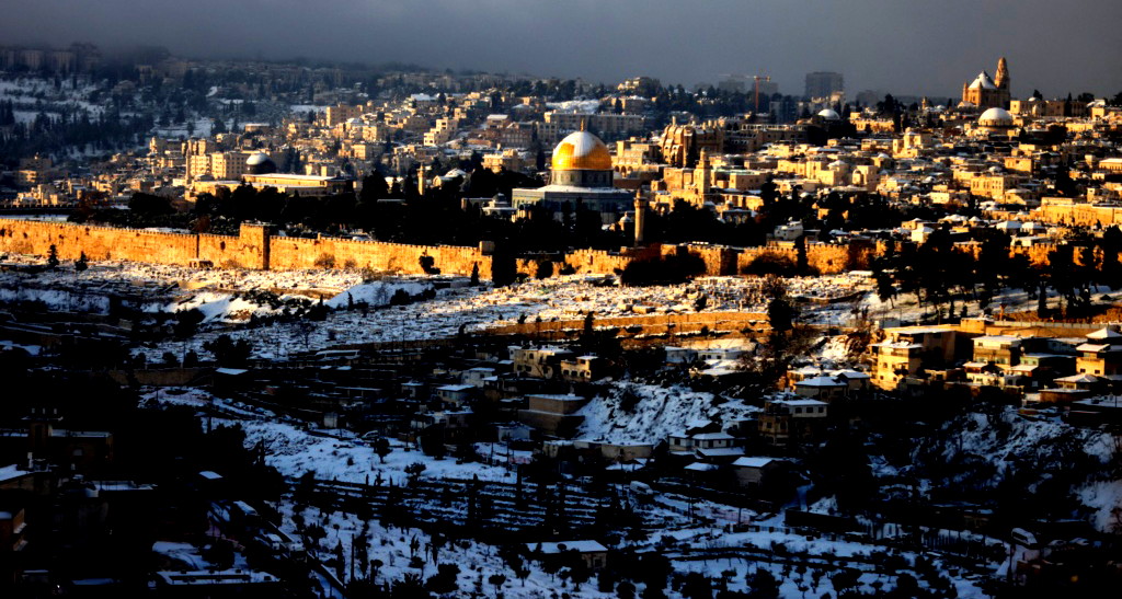 حالة الطقس: أجواء غائمة جزئيًا وباردة في معظم المناطق 