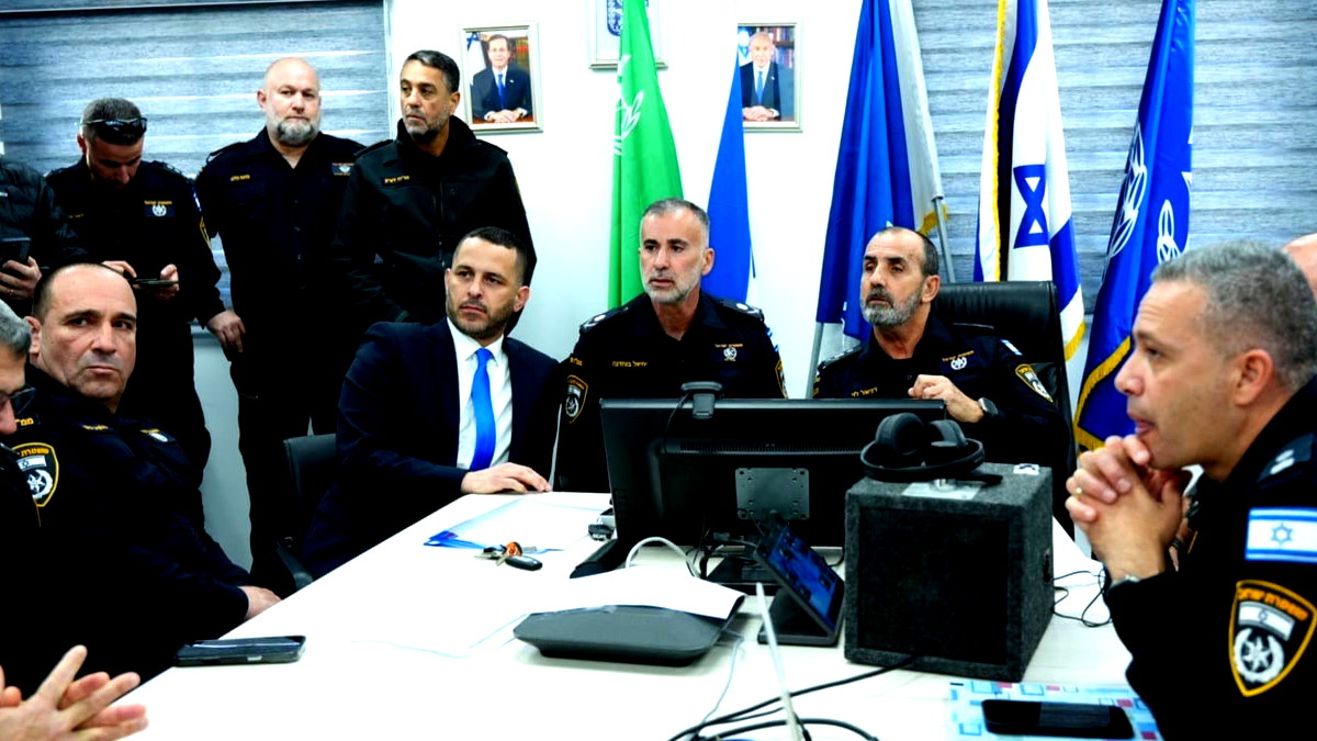 الشرطة: حملة قطرية مشتركة لتطبيق القانون وتعزيز الأمن في ام الفحم