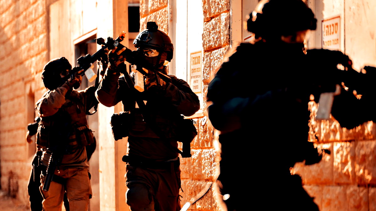 في بيانٍ مشترك للشرطة والشاباك: إحباط هجوم كان مخططًا لتنفيذه في المستقبل القريب واعتقال شاب من مخيم عقبة جبر