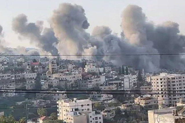 (فيديو وصور) الجيش الاسرائيلي: تفجير عدة مباني في اطار الحملة في جنين