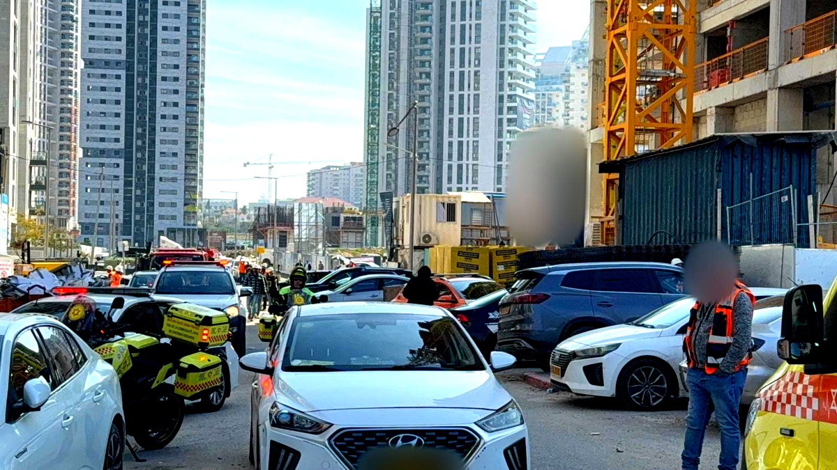 مصرع عاملين اثر سقوطهما عن ارتفاع خلال عملهما في بات يام