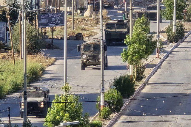 مصادر: الجيش الإسرائيليّ يعزّز من قواته العسكرية في بلدات عدّة بالضّفة الغربية