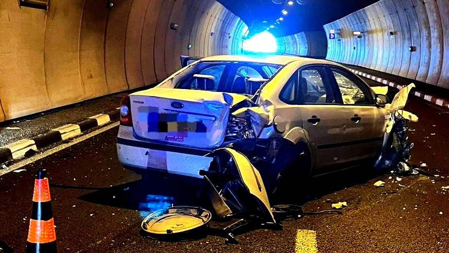 حيفا - اصابة شخص جراء حادث طرق ذاتي في انفاق الكرمل