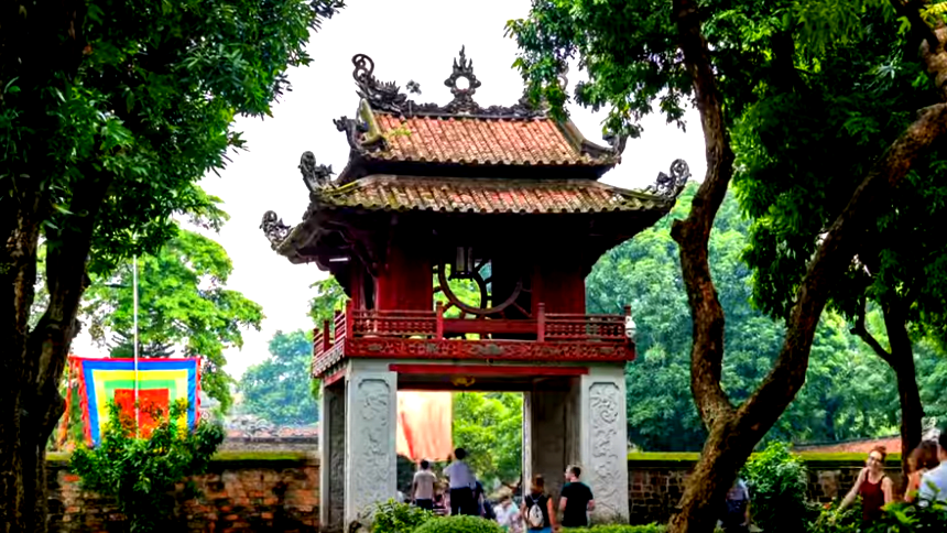 حقول الأرز والطبيعة الخلابة| فيتنام: مدينة نابضة بالحياة تجمع ما بين تاريخها العريق وحضارتها السّاحرة