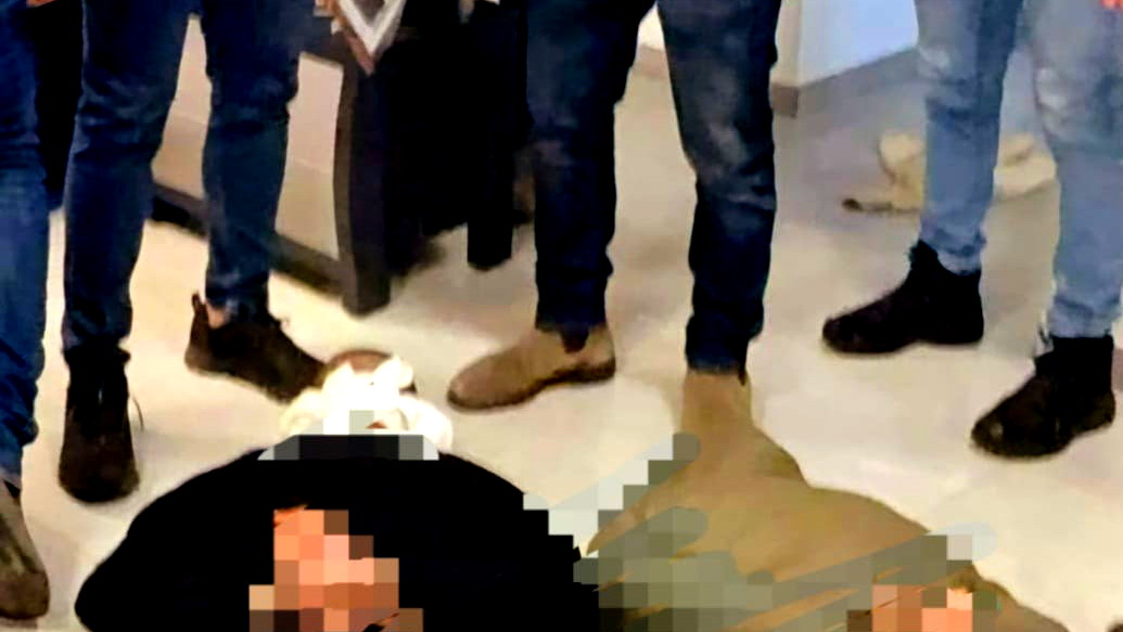 على خلفية الصراع بين عائلات الإجرام - القبض على 4 مشتبهين مختبئين في شقة بشبهة التورط في محاولة قتل في عكّا