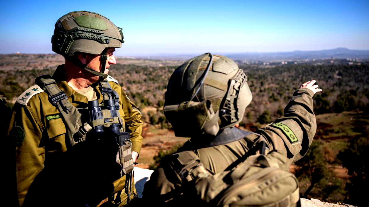 مسؤولون بالجيش الإسرائيلي يشككون في إمكانية تنفيذ خطة ترامب لتهجير سكان غزة 