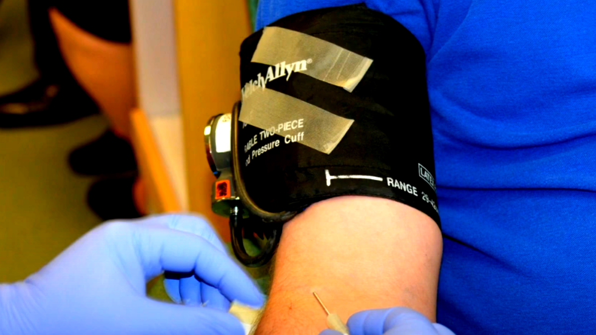 نصائح لتخفيف القلق في انتظار الفحوصات الطبية