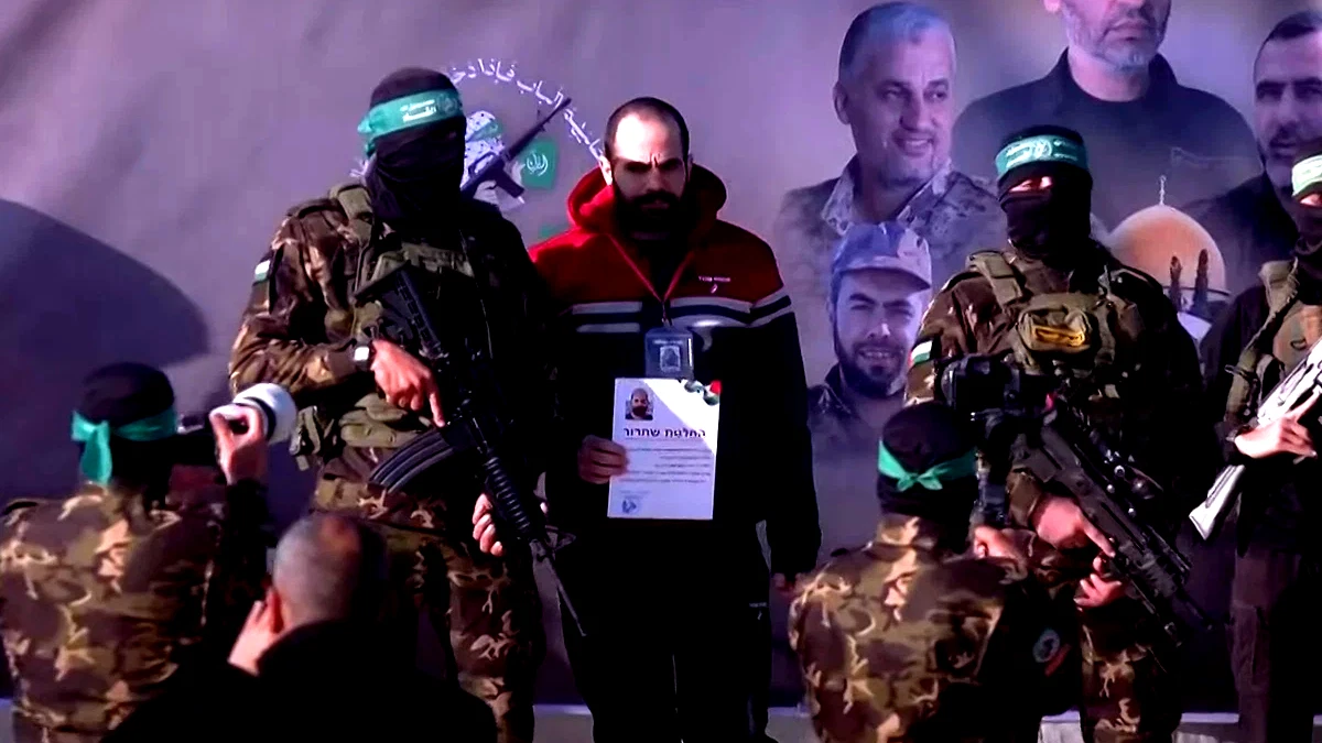 إسرائيل تترقب إعلان حماس عن قائمة المحتجزين المفرج عنهم في الدفعة الخامسة من صفقة التبادل