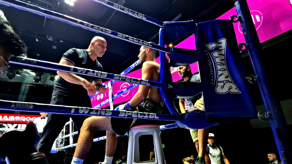 البطل محمد عيسى يواصل تألقه ويحقق إنجازًا جديدًا في حلبات بانكوك