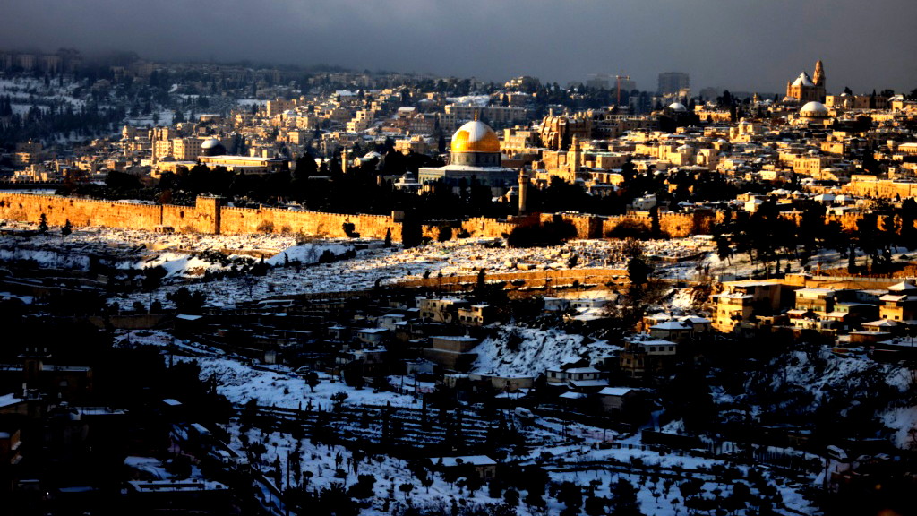 حالة الطقس: أمطار متفرقة واجواء باردة في معظم المناطق