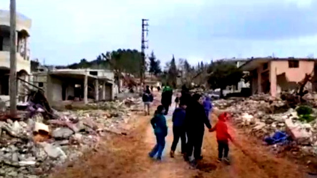 مصادر لبنانية: الجيش الإسرائيلي يقتل امرأة ويأسر مواطنين حاولوا العودة إلى قريتهم في جنوب لبنان (فيديو)