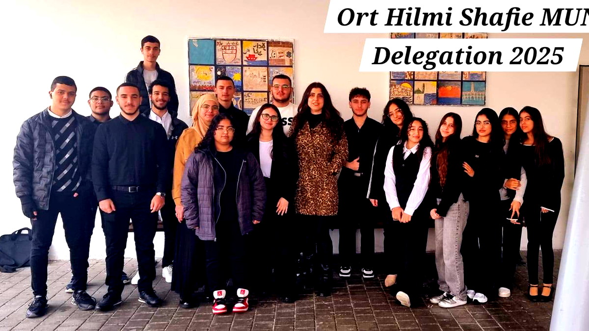 طلاب مدرسة أورط حلمي الشافعي- عكا يبدعون في مؤتمر MUN ويحصدون جائزة أفضل مندوب