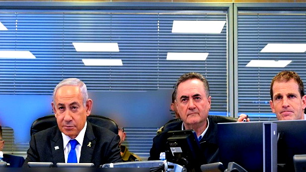 مكتب نتنياهو: قررنا تأجيل الإفراج عن الأسرى حتى ضمان إطلاق سراح المختطفين التاليين من دون مراسم مهينة