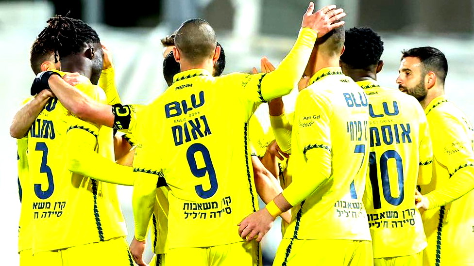 مكابي الرينة يتأهل الى نصف نهائي كأس الدولة بعد الفوز على اشدود 