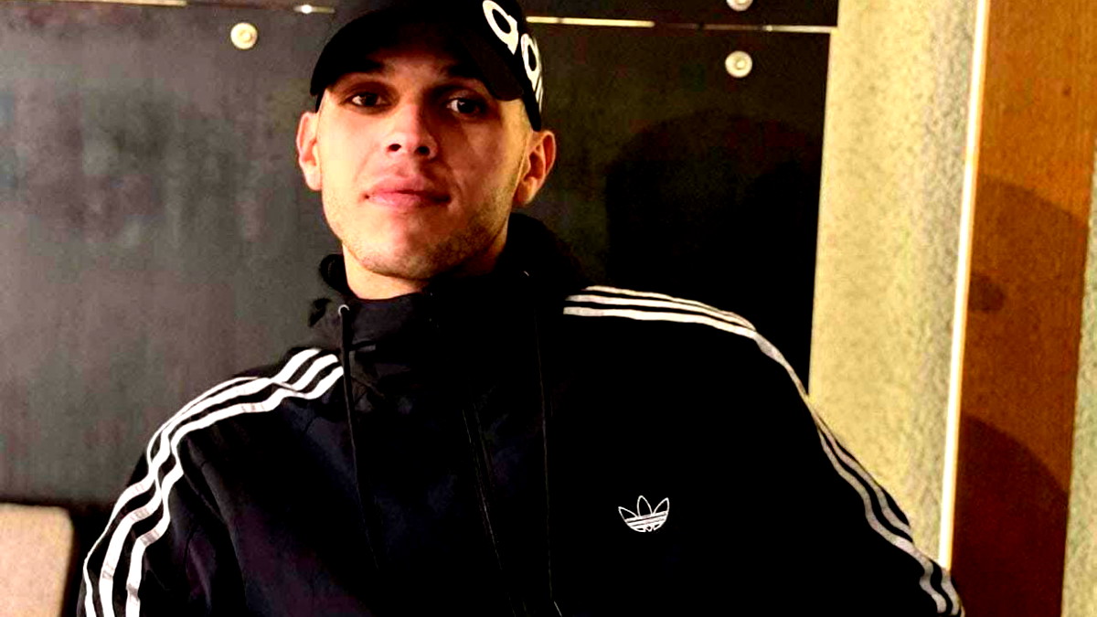 مصادر فلسطينية| ارتقاء الشاب محمود سناكرة وإصابة آخرين برصاص الجيش الإسرائيليّ عقب اقتحام مخيّم بلاطة... تمّ احتجاز جثمانه!