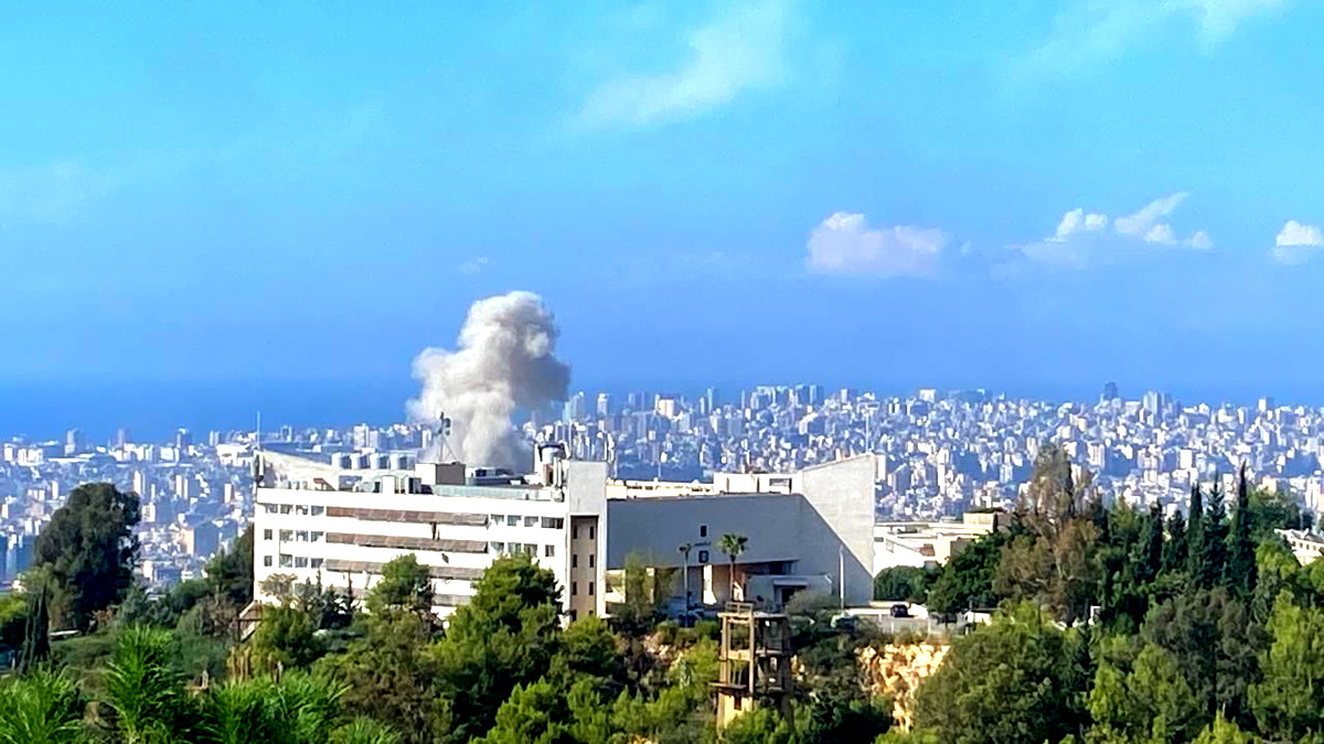 الصّحة اللّبنانية: ضحية وجريح بغارتيْن من قبل مسيّرة إسرائيلية استهدفت مركبة في مدينة الهرمل