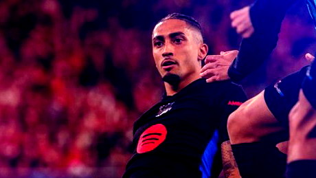 دوري أبطال أوروبا .. برشلونة بعشرة لاعبين يهزم بنفيكا .. وبايرن ميونيخ يضع قدما في ربع النهائي