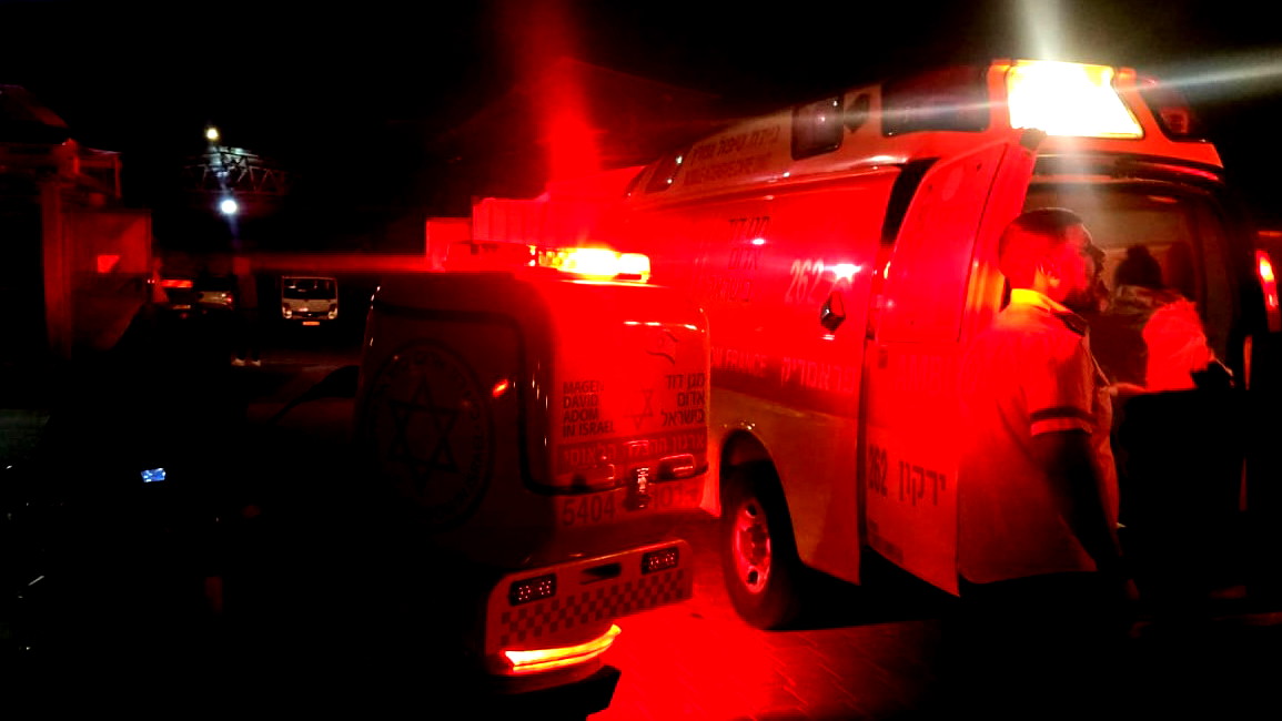 جلجولية: اصابة رجل بجراح متوسطة اثر انفجار سيارة