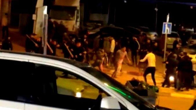 اعتقال 3 اشخاص بشبهة تورطهم في شجار ببلدة كسيفة الليلة الماضية