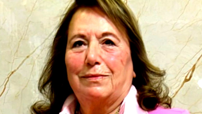 زجل  العيد فَرح وسلام لا عُنف وانتقام – بقلم اسماء طنوس المكر  