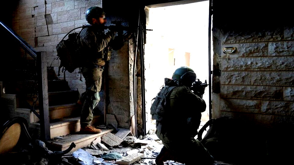 الجيش الإسرائيلي: إطلاق نار على مشتبه بهم عبروا الحدود من الأردن