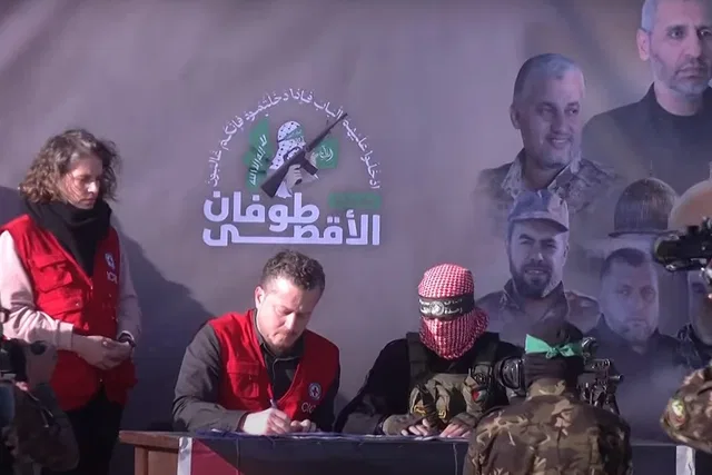بعد جولة مفاوضات مكثفة... تسليم مقترح الوسطاء في الدوحة وتعديلات متبادلة من حماس وإسرائيل