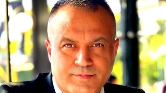 كيف تعرف انك مطلوب لدى الشرطه الدوليه الانتربول وكيف يمكن ابطال مذكرات الاعتقال الدوليه وكيف تتصرف اذا تم اعتقالك  