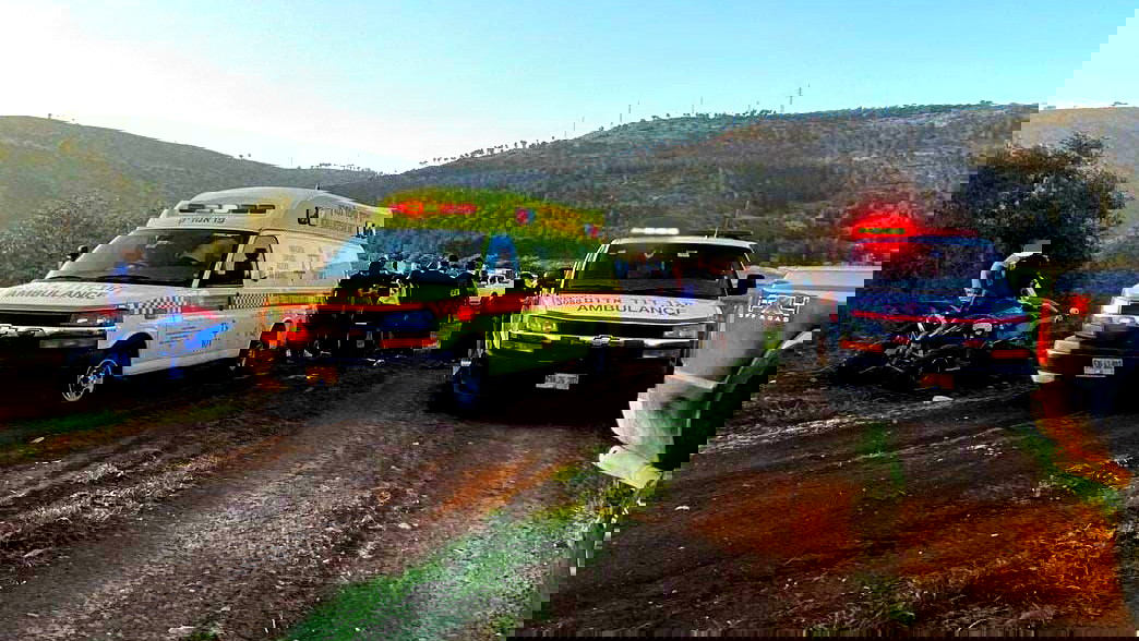 إصابة شاب بجراح خطيرة إثر انقلاب تراكترون في منطقة مفتوحة بالقرب من دبورية