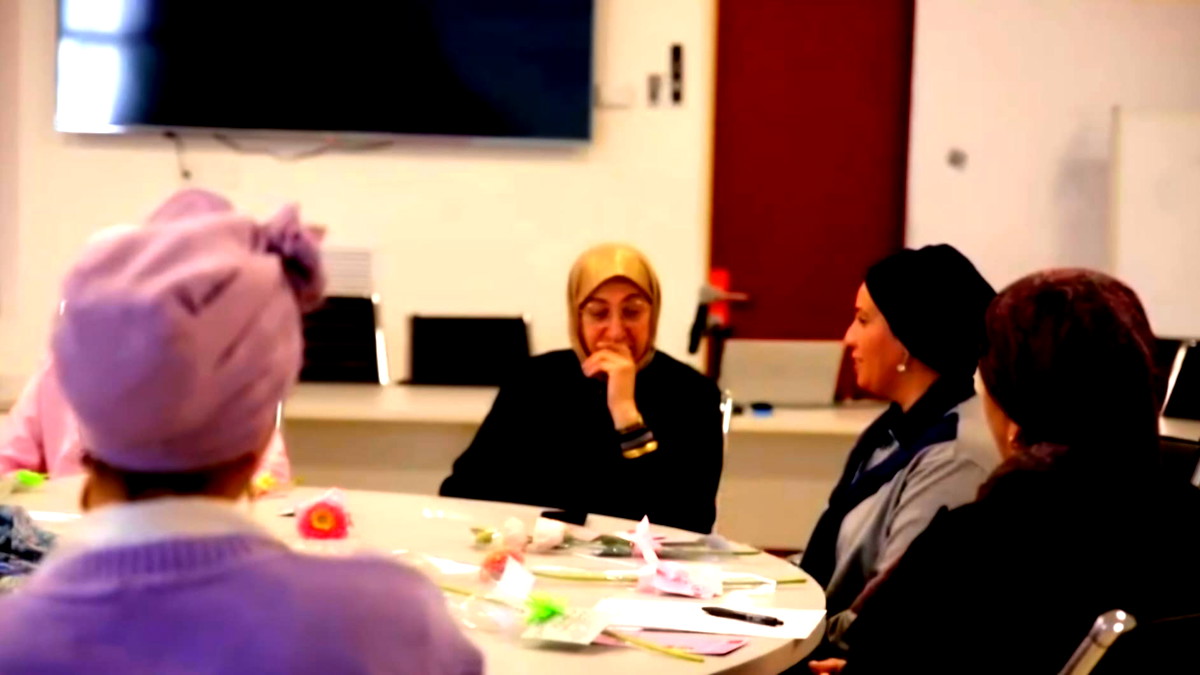 محاضرة توعوية حول طرق التعبير عن الحب للأبناء في المركز الجماهيري أم الفحم