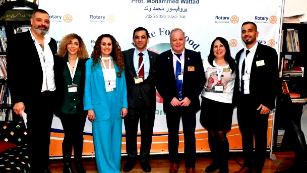 العميد المنتخب، البروفيسور محمد وتد، يعطي إشارة الاستعداد لبدء التحضيرات للسنة الروتارية