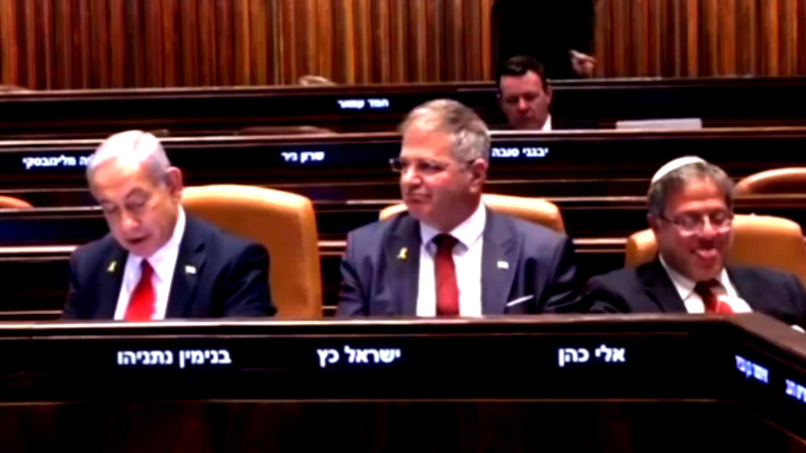 خلال جلسة في الكنيست لمناقشة تفشي الجريمة... منصور عباس: بن غفير يضحك كلما سمع عن عدد القتلى في المجتمع العربي