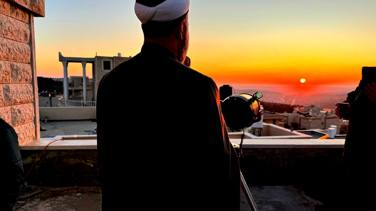 المجلس الإسلامي للإفتاء: تحرّي هلال عيد الفطر سيكون مساء السّبت القريب الموافق التّاسع والعشرين من الشّهر الجاري